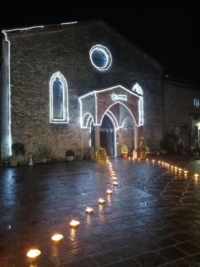 Solstizio D'estate Bed & Breakfast *